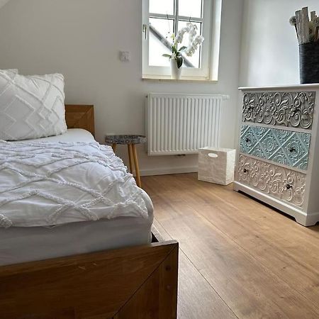 Neuwertige Gemuetliche Wohnung リーデン エクステリア 写真