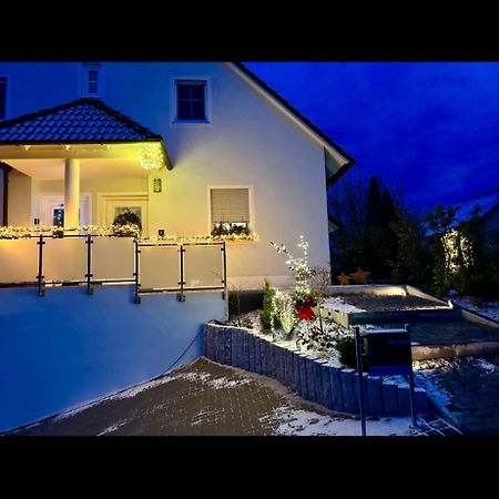 Neuwertige Gemuetliche Wohnung リーデン エクステリア 写真