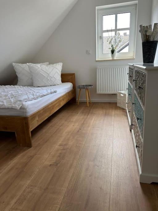 Neuwertige Gemuetliche Wohnung リーデン エクステリア 写真